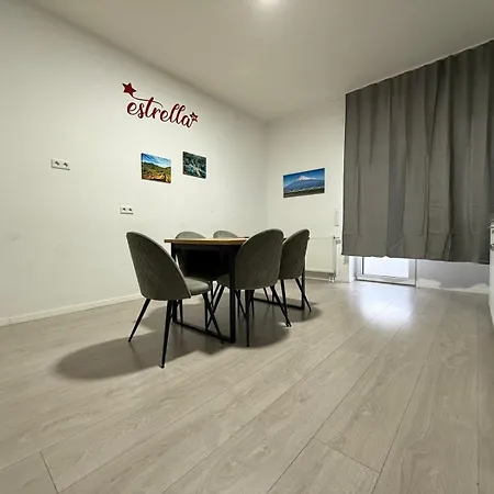 Estrella24 Living Tokio Apartment Herne