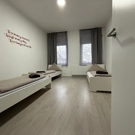 Estrella24 Living Tokio